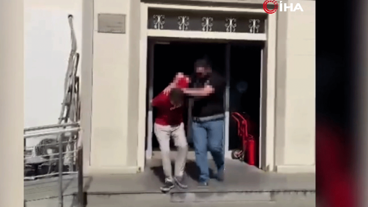 Bağcılar'da hayırsız evlat dehşeti!