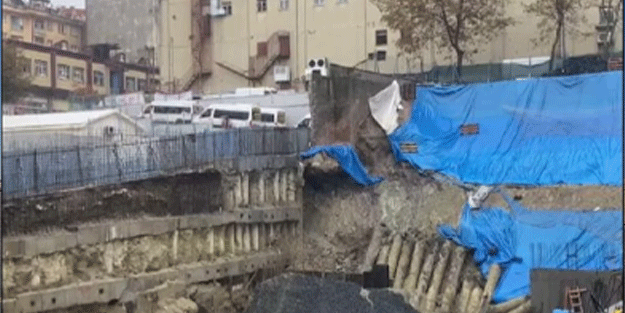 Bağcılar’da istinat duvarı çöktü