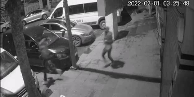 Bağcılar’da sayaçları çalınan iş yeri sular altında kaldı