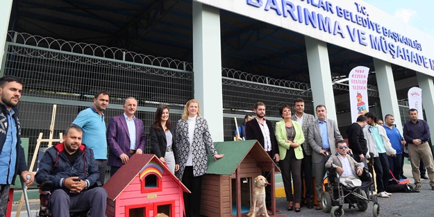 “Bağcılar’da sokak hayvanları ‘ev’lendirildi”