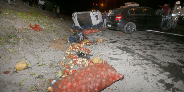 Bağcılar'da trafik kazası: 2 yaralı