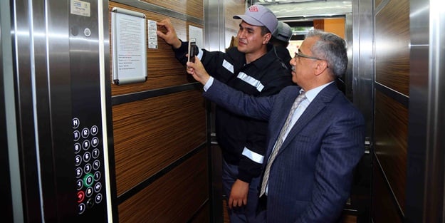 Bağcılar’daki asansörlerin artık kimliği var