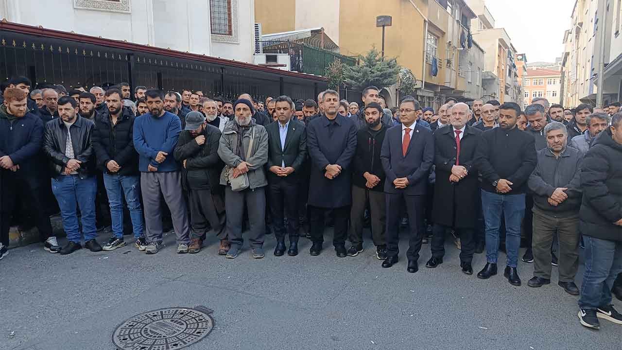 Bağcılar'daki gaz faciasında aile son yolculuğuna uğurlandı