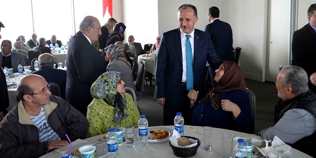 Bağcılarlı yaşlı çiftler Sapphire’de ağırlandı