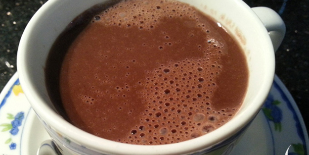 Bağımlılık yapan nefis sıcak çikolata! Bugün ne pişirsem? diye düşünenler için hep tutan tarif, ev yapımı lezzet bombası