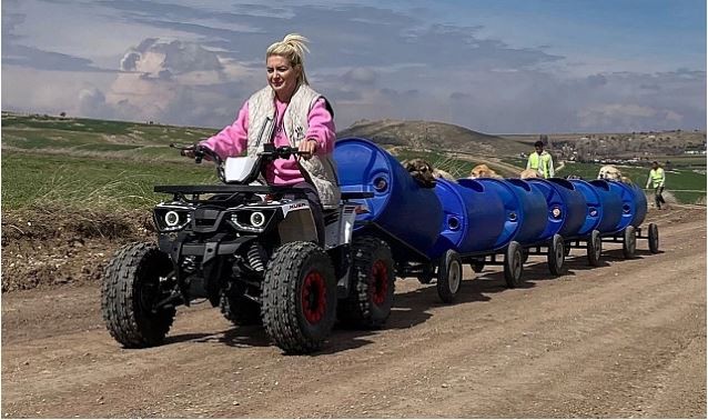 Bağış parasıyla kumar oynamış! Şimdi itperestlerin yaygara sebebini anladınız mı?