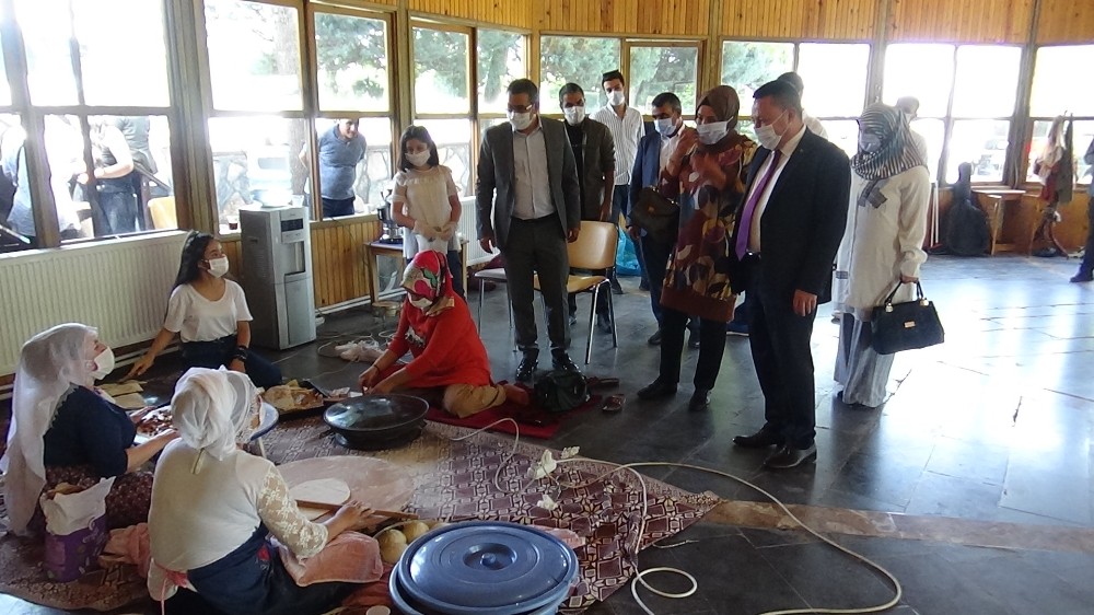 Bağlar Belediyesinden ‘Yeni normalleşme sürecinde kadınlar için yeni yaşam alanları’ etkinliği 