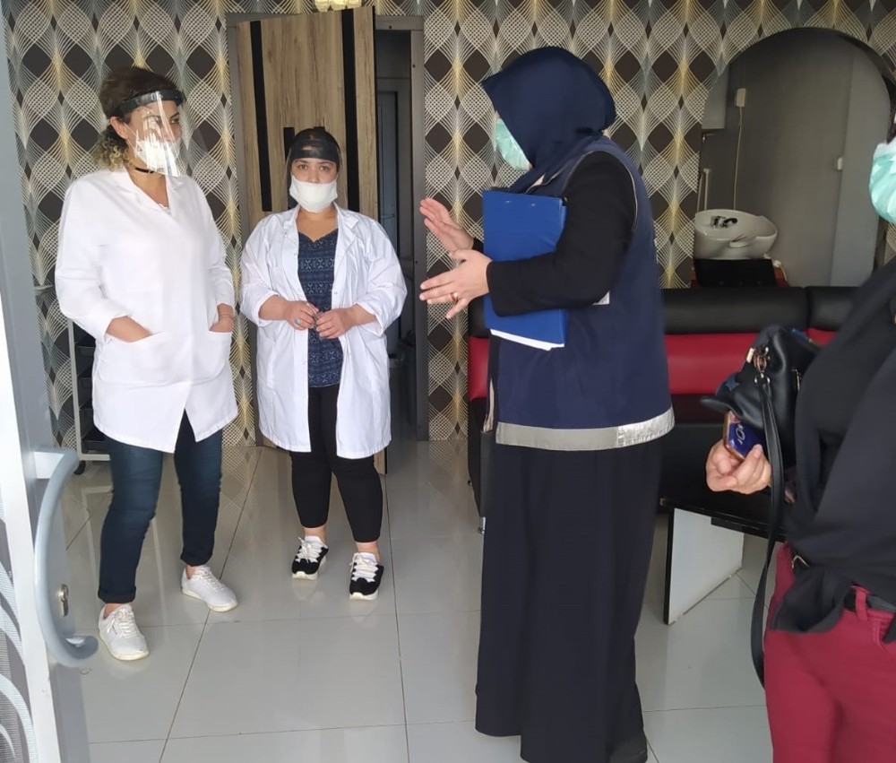 Bağlar’da kuaförler ve güzellik merkezlerini denetlendi 