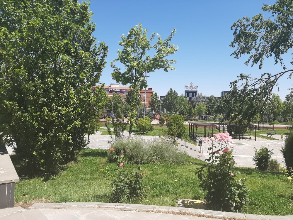 Bağlar’daki parklar 1 Hazirana hazır 
