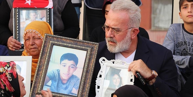 Bahadır Yenişehirlioğlu'ndan Diyarbakır annelerine destek ziyareti: Sanatçıların duyarsız olmaları kabul edilemez