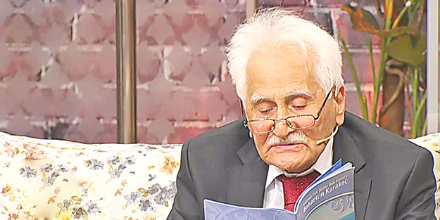 Bahaettin Karakoç son yolculuğuna uğurlanıyor