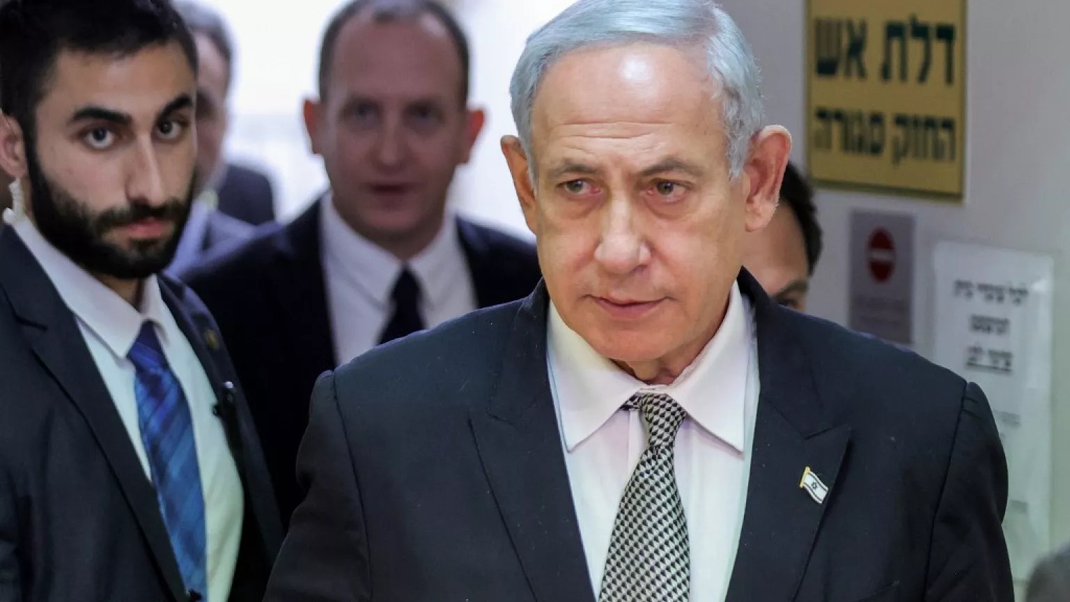 Bahaneyi buldu, mahkemeden kaçtı! ‘Gazze kasabı' Netanyahu’nun ifadesi yarıda kaldı