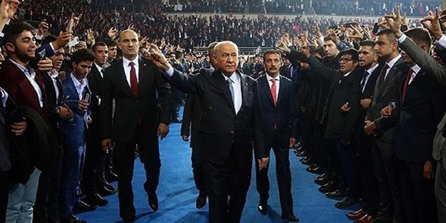 Bahçeli adaylığını açıkladı!