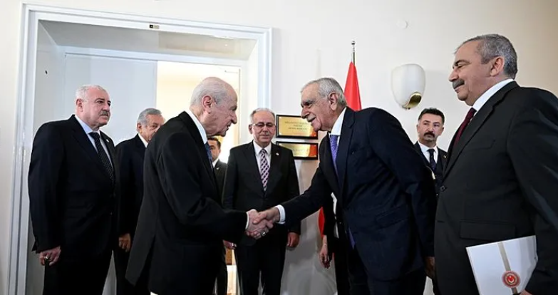 Bahçeli-DEM zirvesinin gizli şifreleri