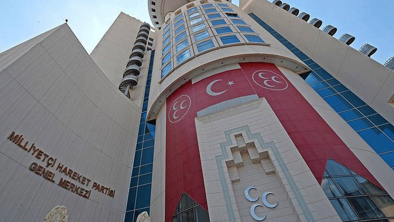 Bahçeli CHP'ye kapıyı kapatmıştı: MHP DEM'le bayramlaşacak ama CHP ile bayramlaşmayacak