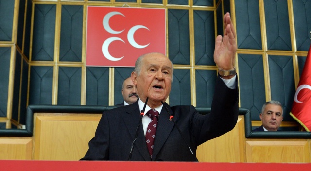 Bahçeli mitinglerden çok kapı kapı gezecek