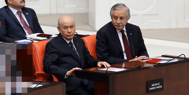 Bahçeli o ismin fotoğrafına böyle baktı