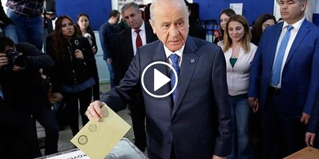 Devlet Bahçeli'den sandık başında mesaj