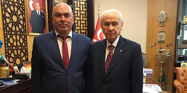 Bahçeli, o ismi yeniden aday gösterdi