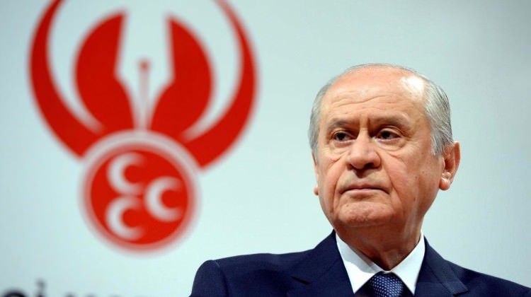 Bahçeli partiyi teslim etmeyecek!