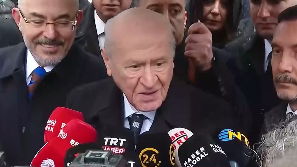 Bahçeli'den bayram mesajı: Bayram sonrası yeni ve güçlü bir Türkiye'nin adımları atılacak