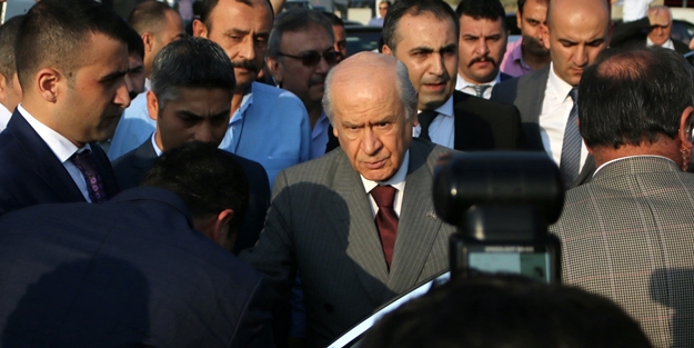 Bahçeli'den bayram namazı çıkışı sert açıklamalar