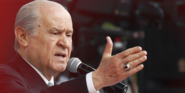 Bahçeli'den CHP'ye 15 milletvekili tepkisi