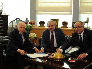 Bahçeli'den Cumhur ittifakı imzası