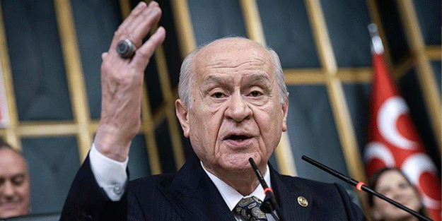 Bahçeli'den Davutoğlu'na sert tepki: Serok Ahmet akıldan nasipsizdir!