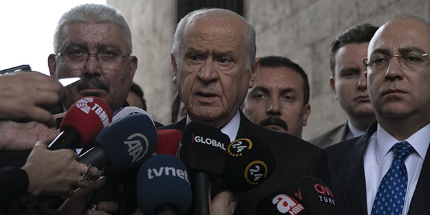Bahçeli’den FOX muhabirini gömdü! Tilkilik yapma, usandırdınız artık