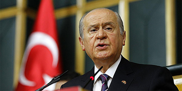 Bahçeli'den İYİ Partiye tepki! Genel Kurul'dan ayrıldı