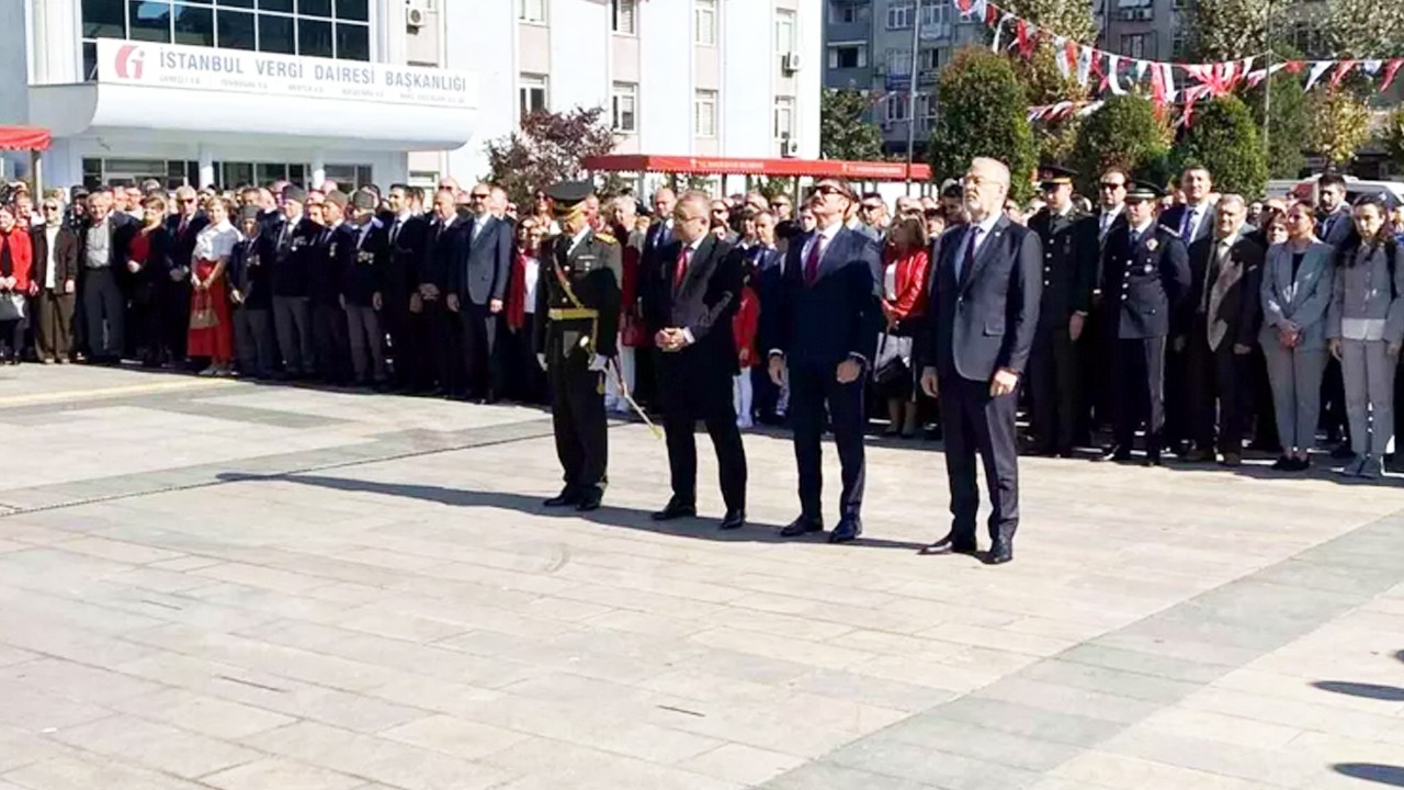 Bahçelievler Belediyesi'nden 29 Ekim Kutlaması: 101 Çocuğa Bisiklet Dağıtıldı