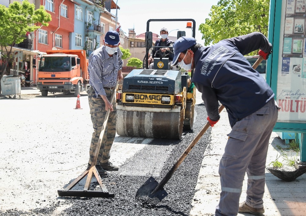 Bahçelievler Mahallesi’ne asfalt 