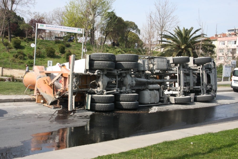 Bahçelievler’de beton mikseri devrildi: 1 yaralı 