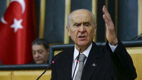 Bahçeli'nin adamlığının zekatı bile olamazsınız