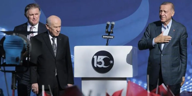 Bahçeli'nin Erdoğan için çağrısı dinleyenleri coşturdu!