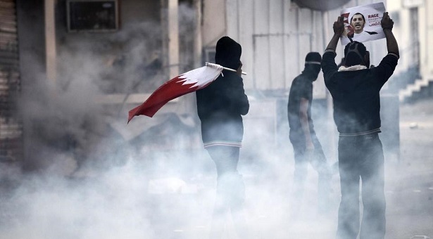 Bahreyn'de sokağa çıkma kısıtlaması: Cadde ve meydanlarda toplanma yasaklandı