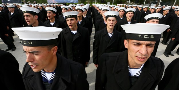 Bahriyeliler yemin etti