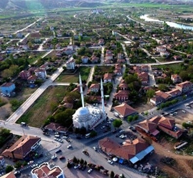 Bahşılı’da bir mahalleye Hidayet Doğruer ismi verildi 