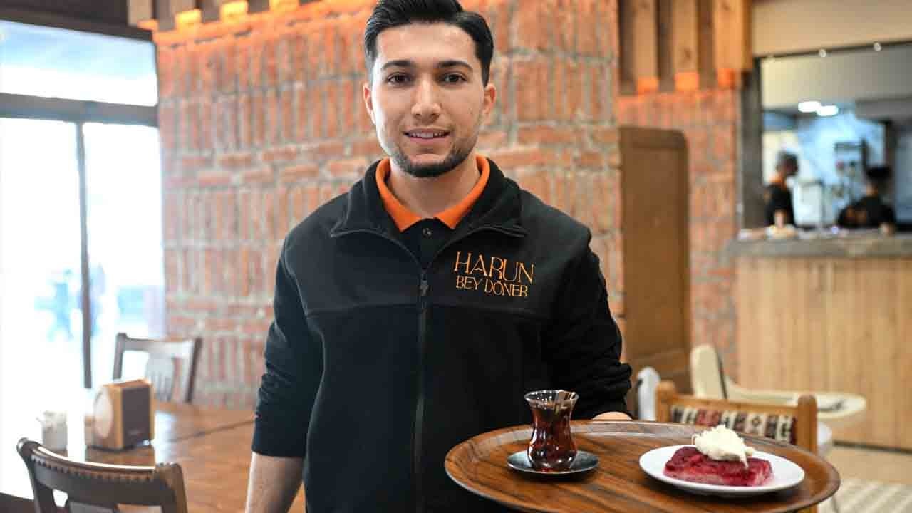 Bahşişi verdi, pişman oldu: Turist 50 avroyu geri talep etti