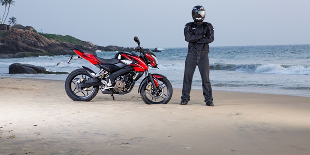 Bajaj’dan sportif atak