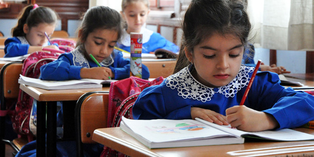 2 Kasım'da okullar tatil mi?