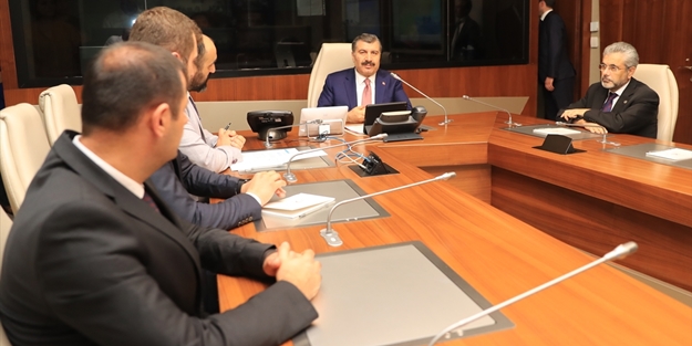 Bakan açıkladı... Sağlıkta dışa bağımlılık azaltılıyor!