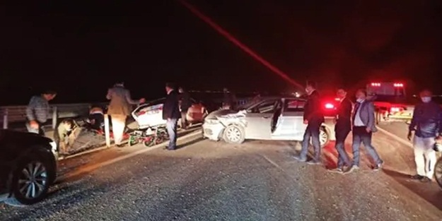 Bakan Adil Karaismailoğlu'nun konvoyunda zincirleme kaza