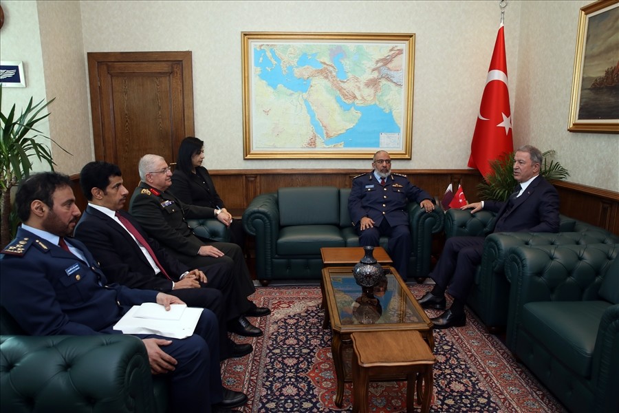 Bakan Akar, Katar Genelkurmay Başkanı’nı kabul etti 
