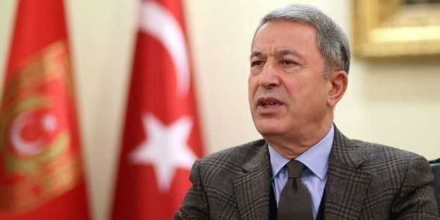 Bakan Akar, Macron'u böyle uyardı: Herkesin haberi olsun...