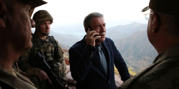 Hulusi Akar'dan ABD'ye kritik telefon!