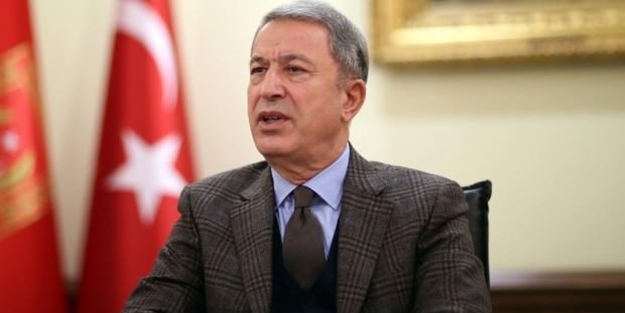 Bakan Akar'dan 'Fırat’ın doğusu' açıklaması