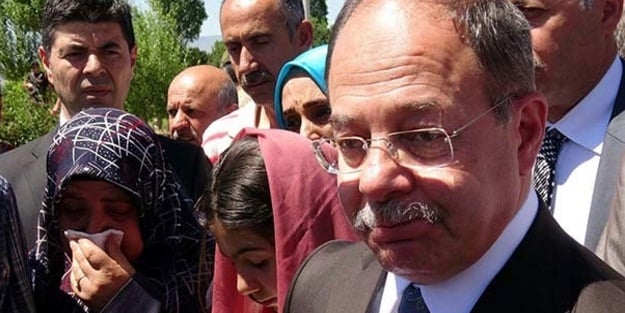 Bakan Akdağ gözyaşlarını tutamadı
