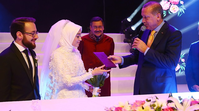 Bakan Akdağ'ın mutlu günü